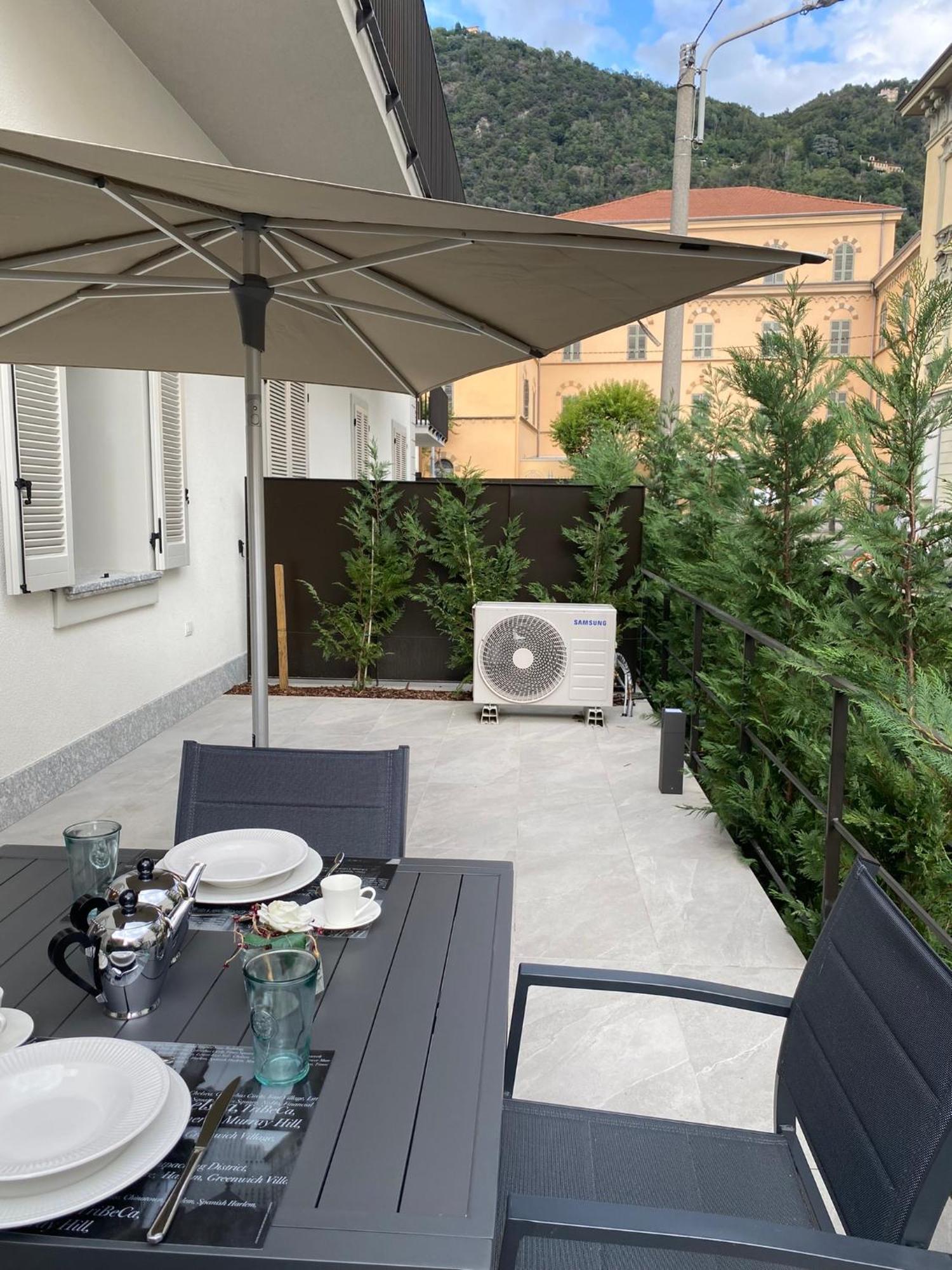 La Casa Di Gio: Piccolo Gioiello In Centro Como Ngoại thất bức ảnh